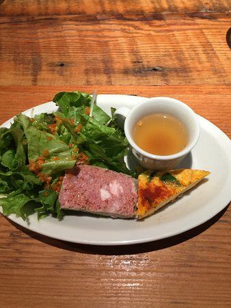 Cafe & Rotisserie La Cocorico Ueno